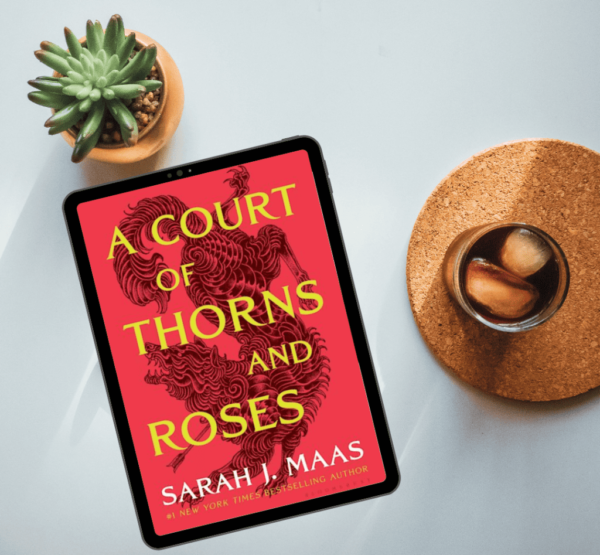 خرید کتاب A court of thorns and roses زبان اصلی با تخفیف بوک کند